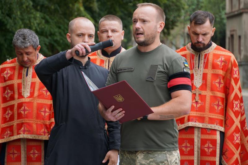 В Ужгороді сьогодні віддали останню шану 49-річному захиснику України, старшому солдату Івану Ігнацевичу