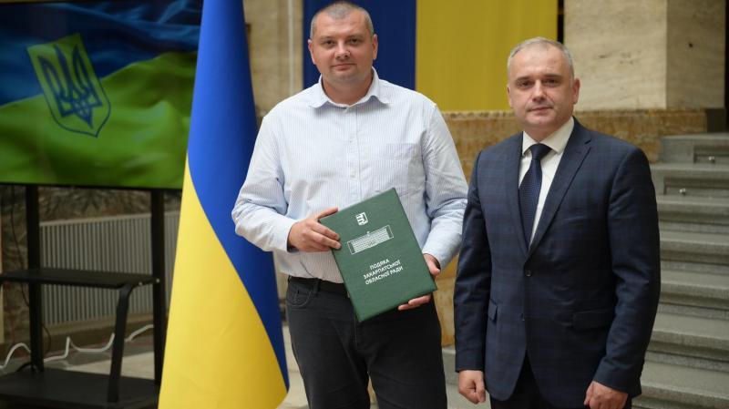 Заслужені нагороди: фахівці Закарпатського кардіоцентру отримали високі відзнаки до Дня медичного працівника
