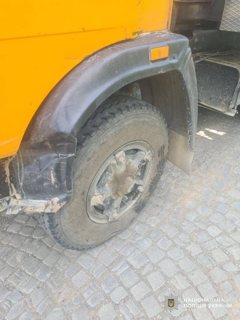 Поліція Закарпаття встановлює обставини ДТП, у якій загинув неповнолітній мотоцикліст