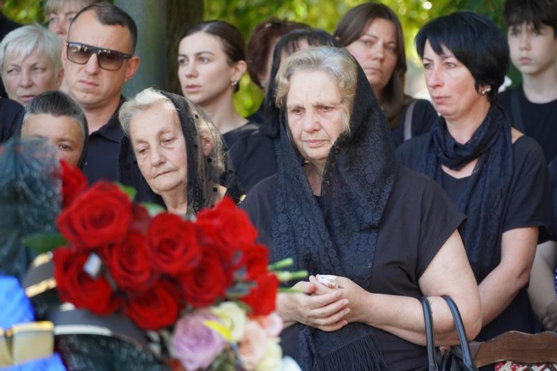 В Ужгороді попрощалися із загиблим захисником України