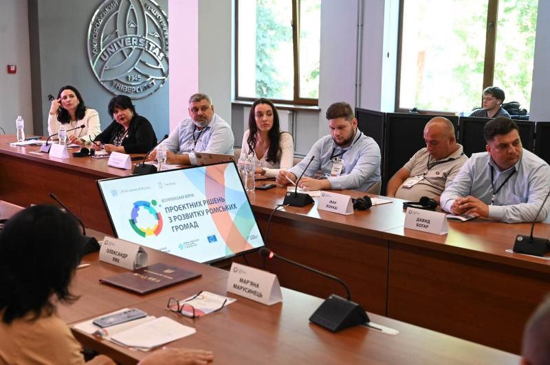 Ужгород прийняв Всеукраїнський форум проєктних рішень для розвитку ромських громад