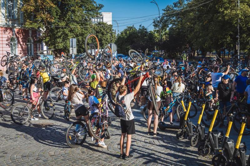 75 351 гривню зібрали в Ужгороді під час благодійного велозаїзду Big Сity Ride