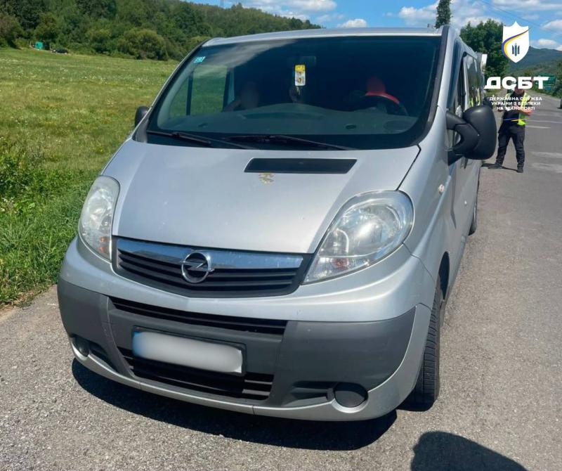 П'ятьох «нелегальних» перевізників виявили інспектори на Закарпатті