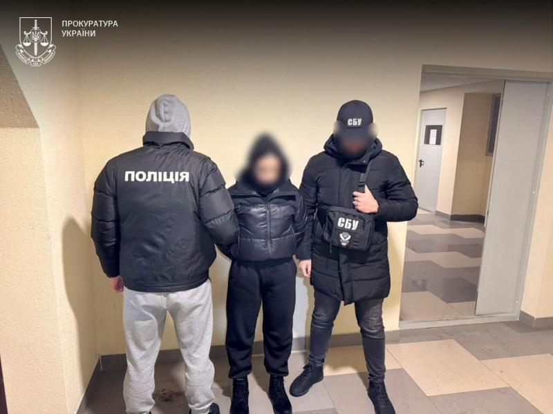 Наркотики під виглядом прального порошку: на Закарпатті судять учасників міжнародного каналу постачання кокаїн