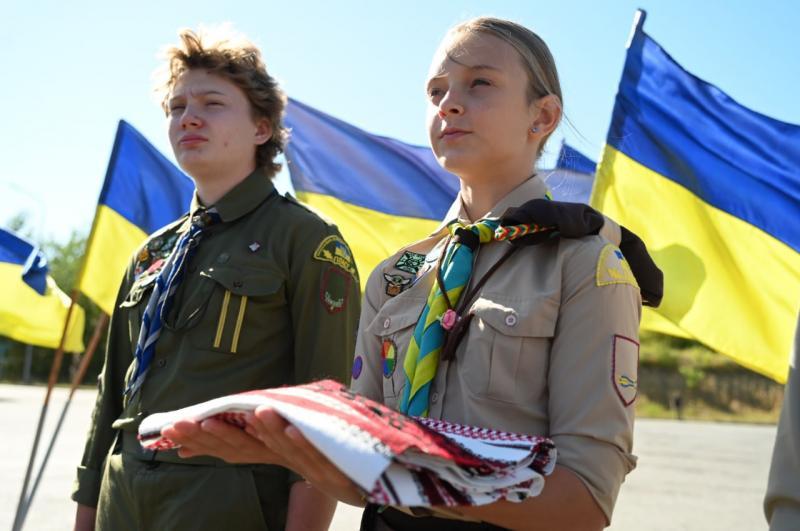 Майже через 90 років Євген Коновалець повертається в Україну: прах полковника зустріли на Закарпатті