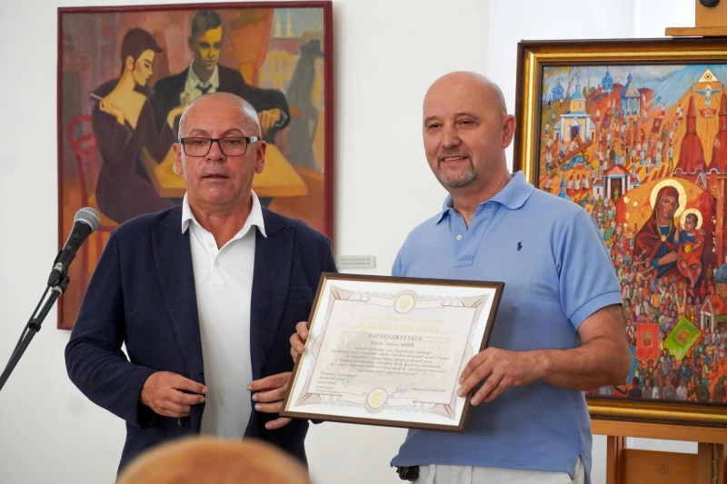 80 років мистецьких традицій: Богдан Андріїв привітав закарпатських художників із ювілеєм
