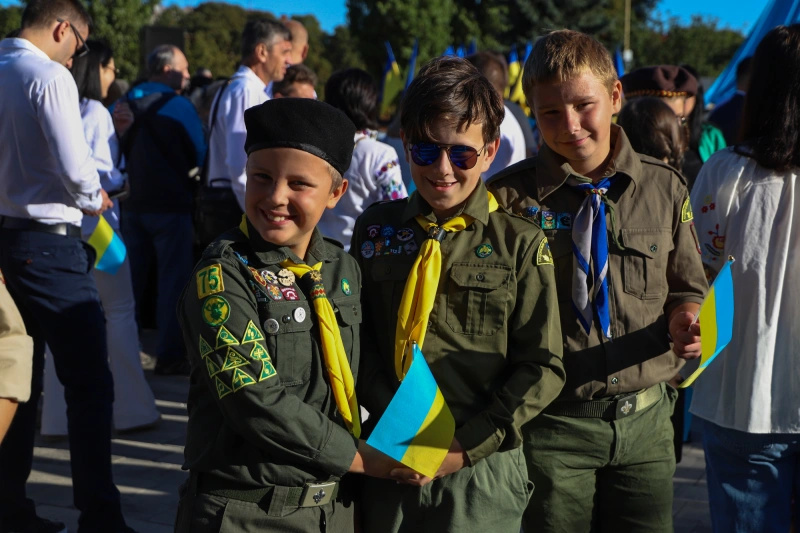Разом з усією країною Ужгород відзначає День Державного Прапора України