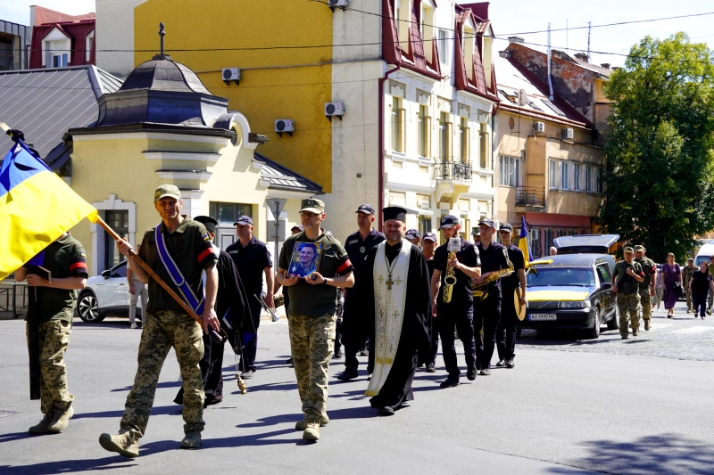 В Ужгороді попрощалися із полеглим захисником Сергієм Москалевичем