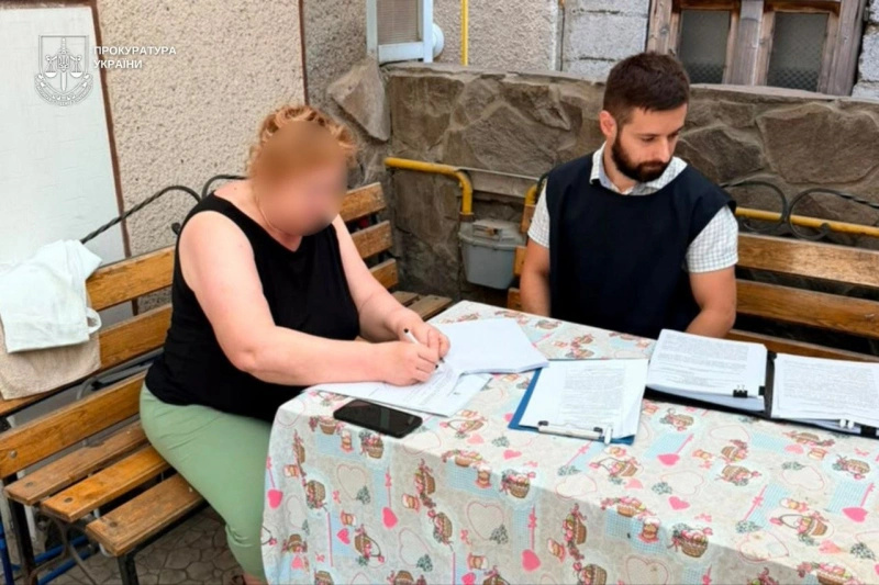 На Закарпатті завершено розслідування щодо фіктивного працевлаштування у ліцеї: прокуратура скерувала обвинувальний акт до суду