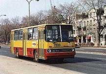 В Україну заборонено ввозити автобуси і вантажівки старше 5 років