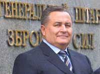 Звільнено міністра оборони Євгена Марчука
