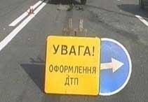 Унаслідок аварій за участю маршруток загинуло 2 й постраждало 12 осіб