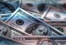Українські банки вводять обмеження на продаж валюти населенню
