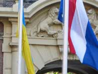 Євросоюз закликав Україну виправити недоліки виборів