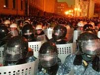 Україна на вулицях: сотні тисяч підтримують Ющенка