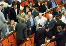 Фракція СДПУ(о) продовжує скорочуватися, а СПУ – зростати
