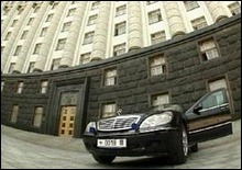 Аукціон "елітних" номерів для автомобілів відмінено через смерть Кравченка