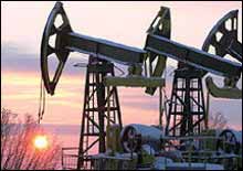 В Україні у квітні різко знизилася переробка нафти
