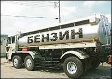 На Закарпатті бензин чи не найдорожчий