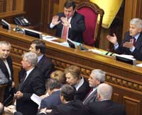 У Верховній Раді депутати побилися