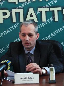 Головному лікарю Ужгородського перинатальному центру світить від 3 до 5 років тюрми
