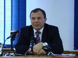 Мер Ужгорода ветував скандальні рішення останньої сесії