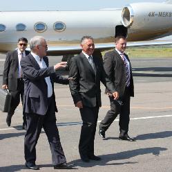 Прем’єр-міністр Азербайджану з делегацією завітав на Закарпаття