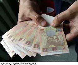 В Закарпатті середня зарплата - 2,4 тисячі