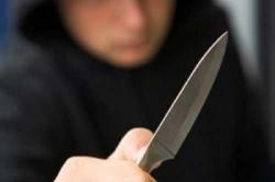В гуртожитку УжНУ студентка підрізала студента