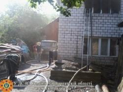 Міжгір’я: на пожежі закарпатські вогнеборці врятували життя 84-річній бабусі