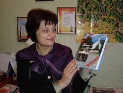 Анна Опришко: "Діти, якби я могла, то прихилила би вам небо"