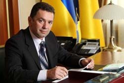 "Закарпатський народний хор у теплому верхньому одязі", - Іван Качур. Заступник голови обласної адміністрації звітує про роботу у 2013 році. 
