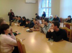 Нелегітимний орган наповнюється людьми, які не стояли на майдані, але представляють інтереси клану "балог"