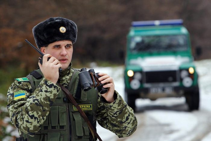 Брати-нелегали проклали невдалий маршрут до Австрії через залізну колію