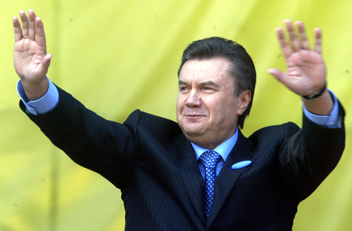 Дострокові президентські вибори можливі лише після заяви Януковича про відставку на засіданні ВР – експерти