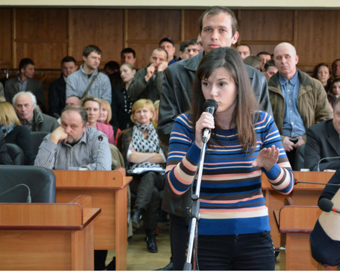 Шестикурсниця УжНУ керує обласним управлінням медицини Закарпаття?