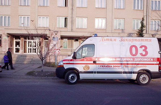В Мукачеві необачна матір отруїла немовля алкоголем