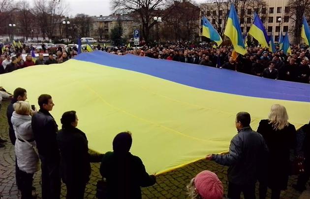 На Закарпаття приїхали нардепи підтримати нового губернатора (оновлено)