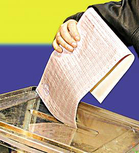 Кому найбільше перепаде під час президентських перегонів від Тимошенко?