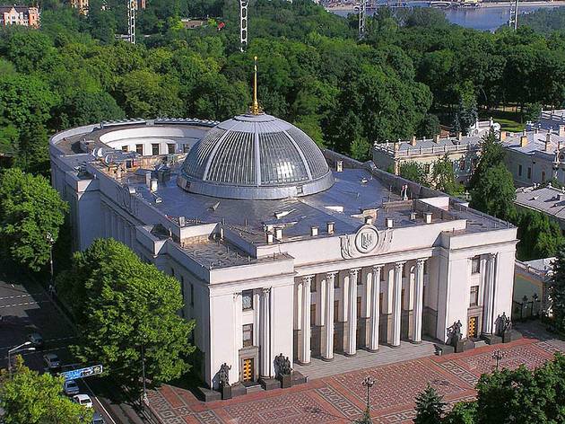 Закарпатський нардеп розкритикував роботу ВР, бо не знайшов жоден законопроект про зупинку російської агресії