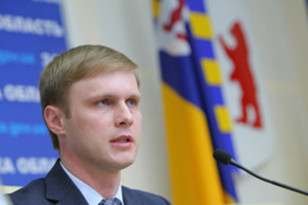 31-річний губернатор Закарпаття успішніший за Балогу 