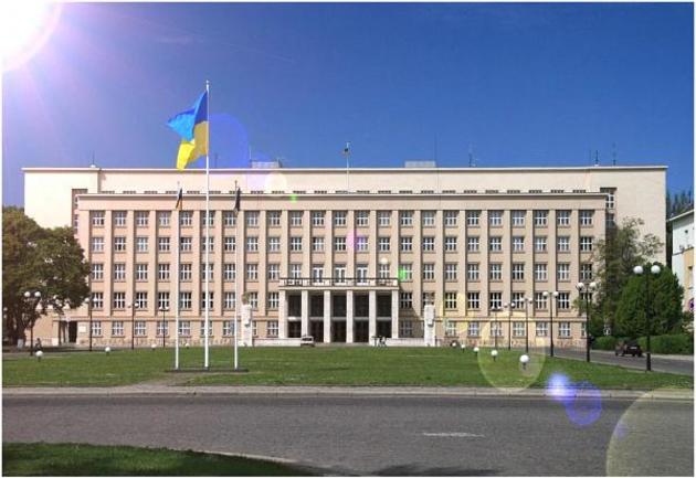 До понеділка губернатор працюватиме лише з одним замом 