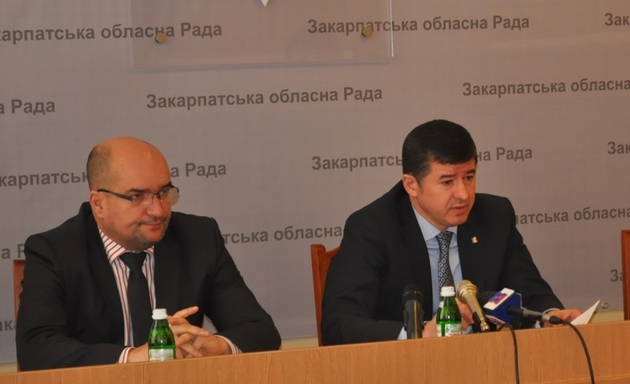 Поки Лунченко визначається з керівниками РДА, Балога закликав райради взяти ініціативу у свої руки
