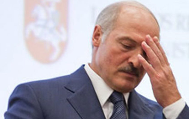 Лукашенка обурився: «Чому вивели військових, якщо це ваша земля?!»