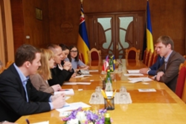 Спостерігачі від ОБСЄ зустрілися із головою Закарпатської ОДА