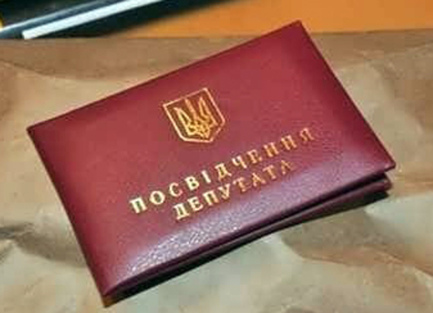 Народний обранець із Закарпаття знає, як росіянам «противно від садомазохізму Путіна» 