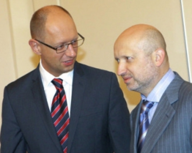 Нинішня влада не налагоджує діалог зі Сходом та Півднем - нардеп
