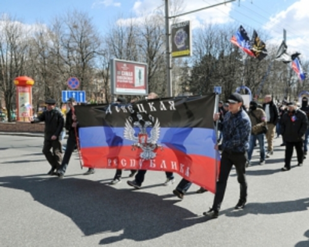 На Донеччині з’явилися нові митарі, які погрожують «виселити до Бендер з конфіскацією майна» 