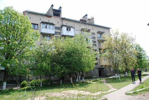 В іршавській багатоповерхівці зайнявся дах (фото)