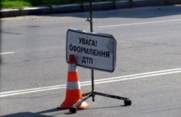 Горе-водій на мікроавтобусі «наїхав» на 38-річну лугівчанку